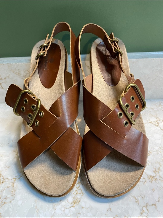 Ruff Hewn Shoes - Ruff Hewn Brown Cross-Strap Leather Sandals with Buckle